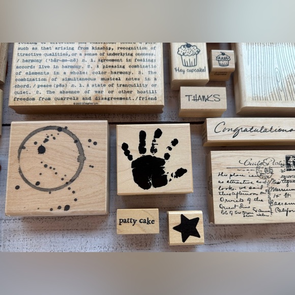 Lot of 22 Wooden Rubber Stamps Stampin Up Woodgrain Typewriter Coffee Baby - Picture 4 of 5